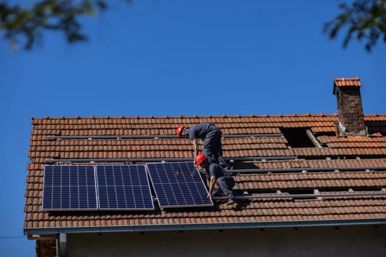 Instagram post from official_sunrizon. This post is in position 3.